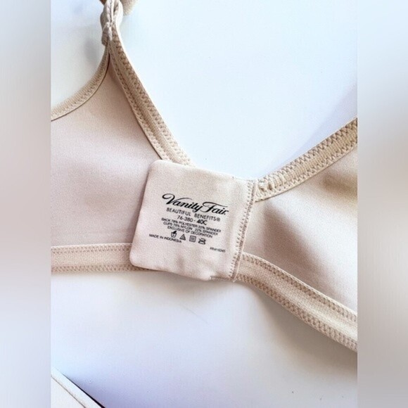 Vanity Fair Beautiful Benefits 76-380 •40C. - Picture 10 of 12